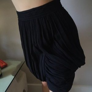 Burberry ruched black mini skirt